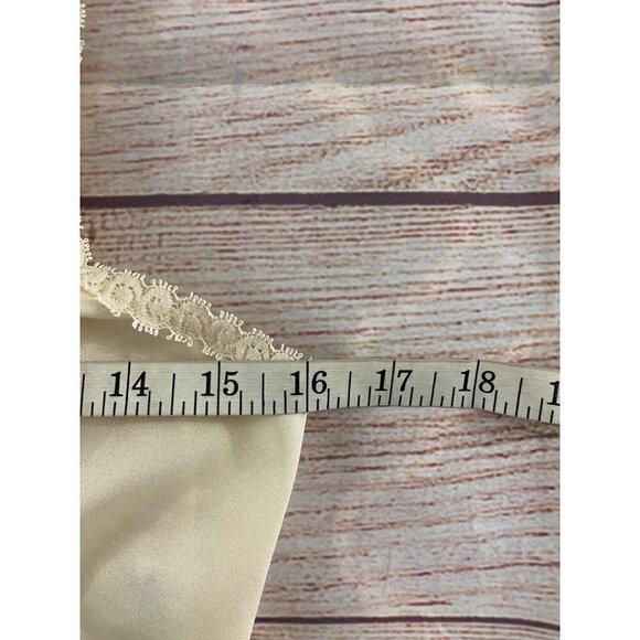 Vintage 70's Wonder Maid Empire Waist Non Cling Night Gown - 38 - Picture 9 of 15